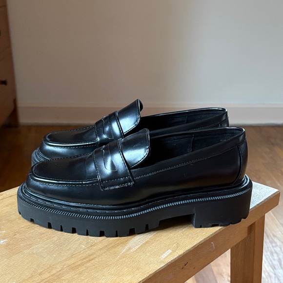H&M Black Penny Loafers - Women's - Picture 3 of 6